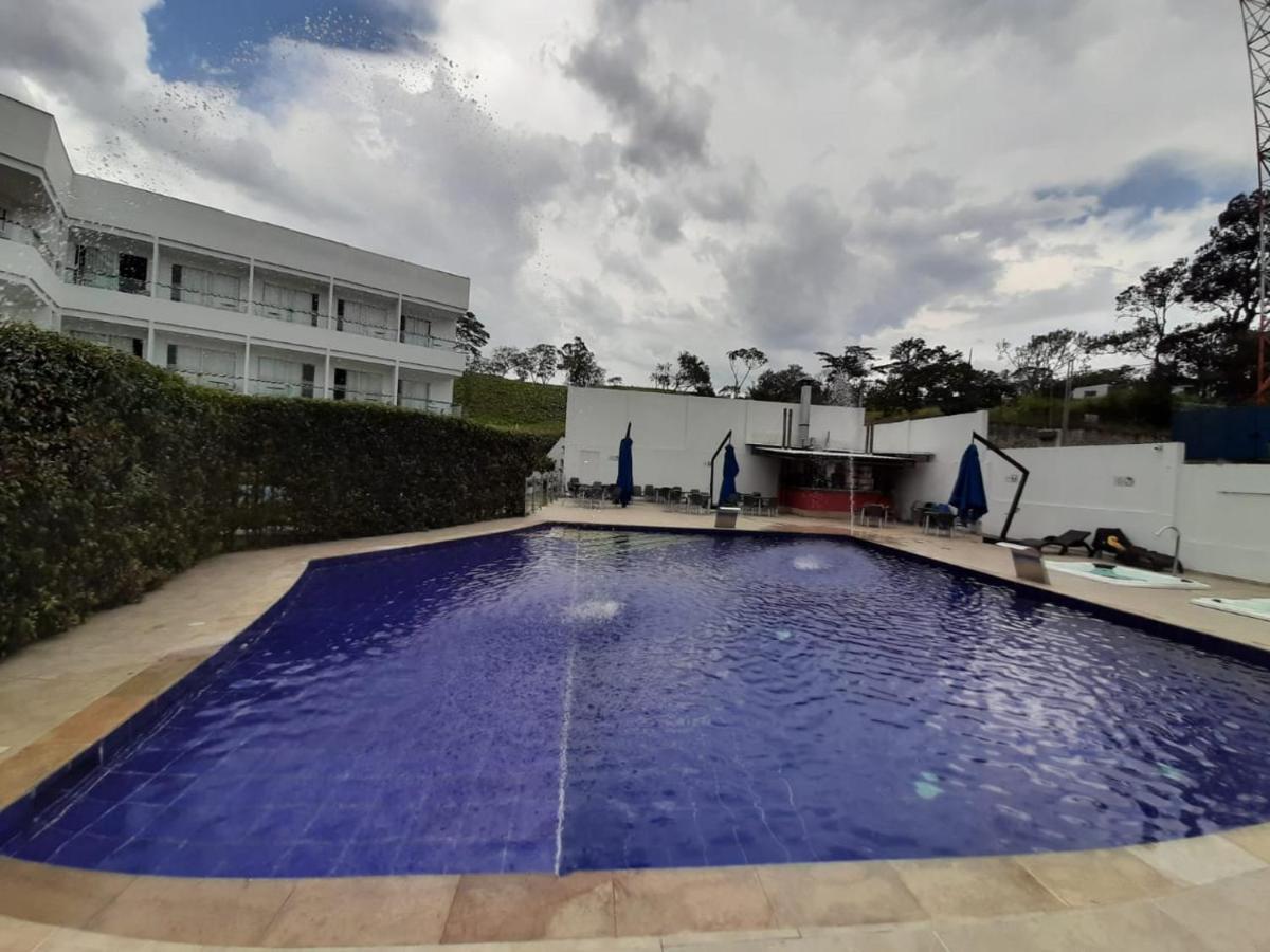 Hotel Palmeras De Luz Moniquira Luaran gambar