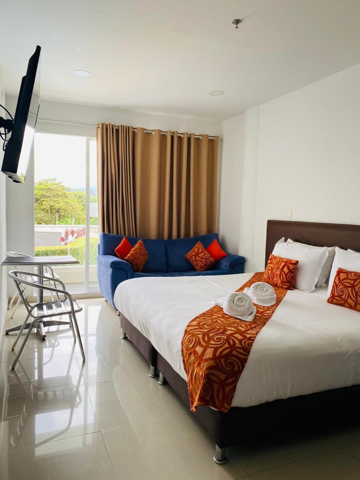 Hotel Palmeras De Luz Moniquira Luaran gambar